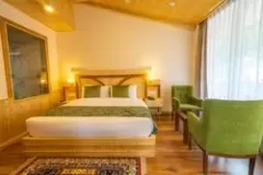 580024_27801343f4b14064a3b3be93ab02e13cmv2