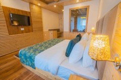 580024_6f01bf37967d4a31978d4959a87ef3c1mv2